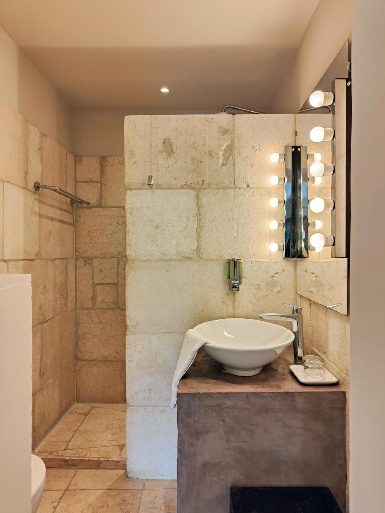 לורמרן Hostellerie Le Paradou מראה חיצוני תמונה